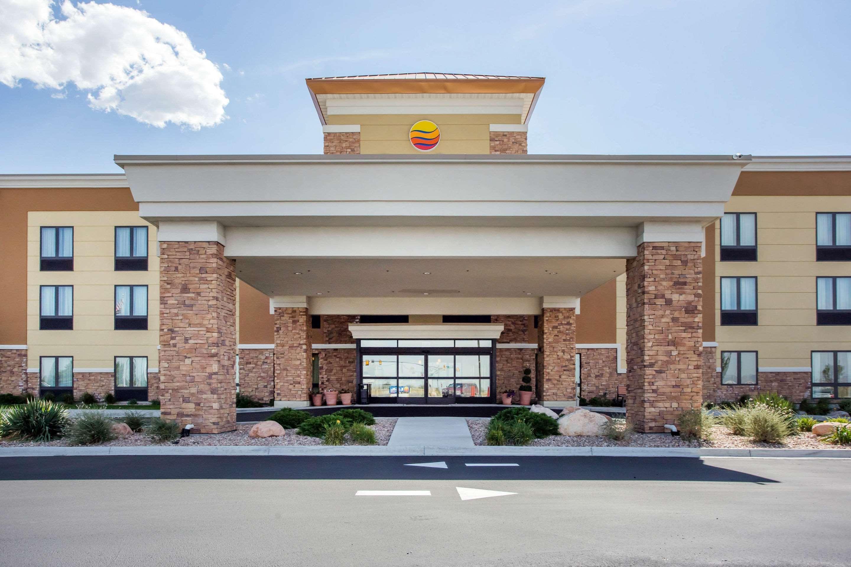 Comfort Inn & Suites Tooele-Salt Lake City Exterior photo